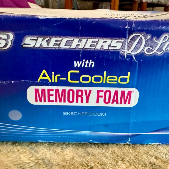 Skechers D'Lites tie Dye Regular Fit - Picture 8 of 15